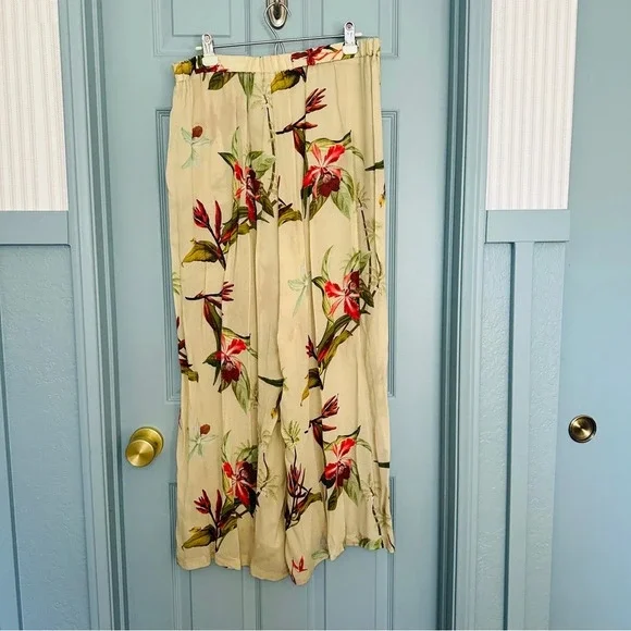 Alembika Artful Home Women’s Floral Wide Leg Punto Pants - Picture 6 of 8